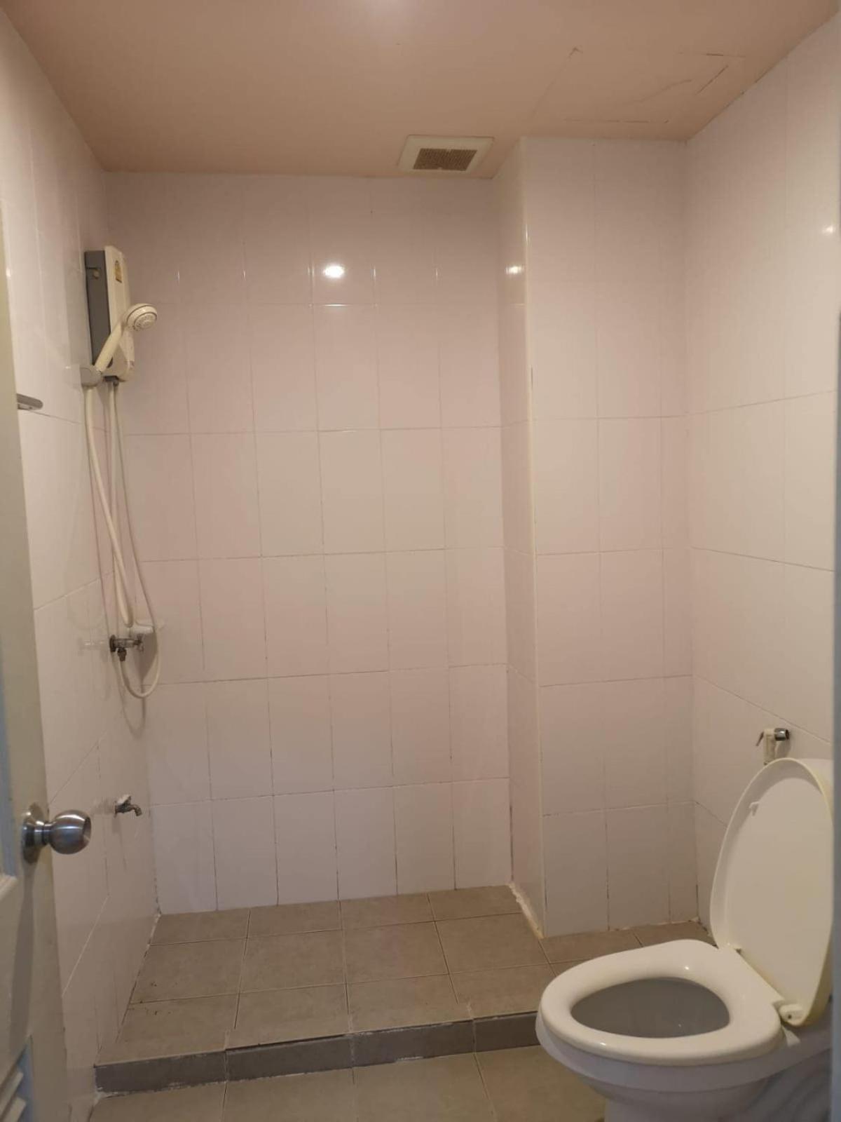 Hotel Kjs Pattaya Zewnętrze zdjęcie