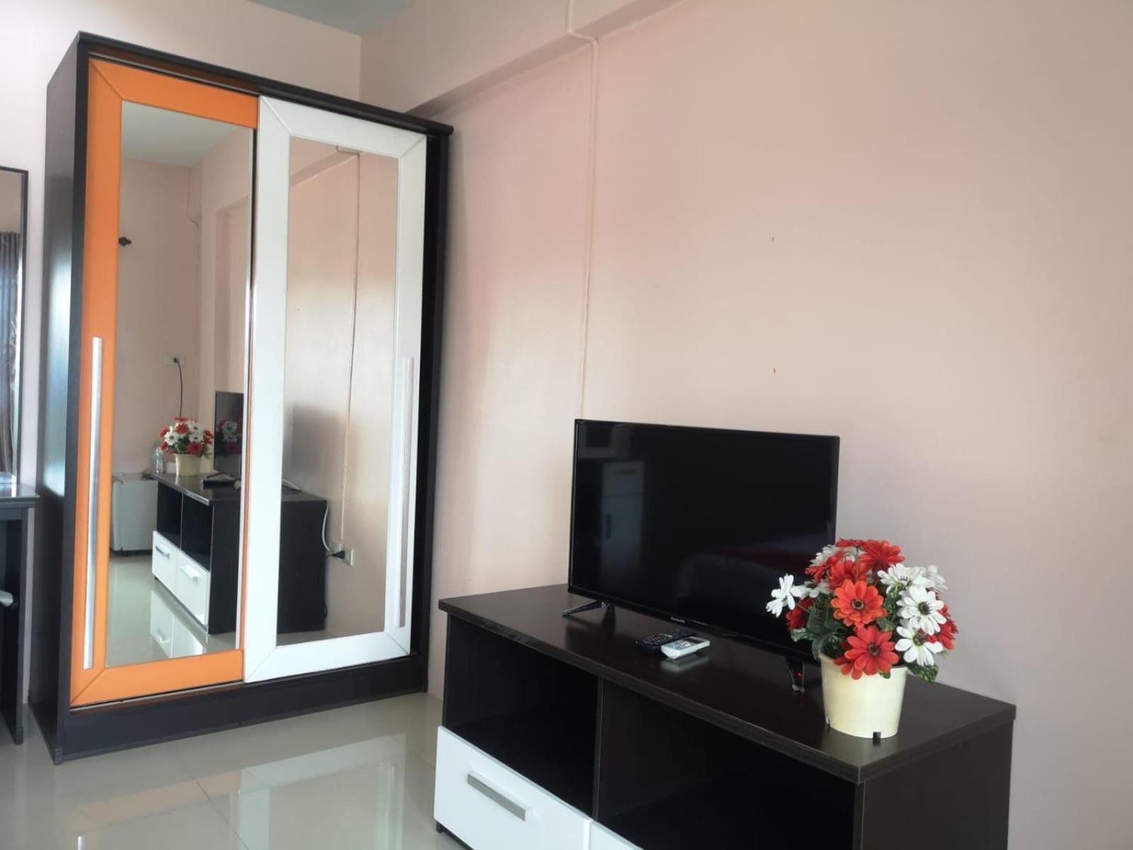 Hotel Kjs Pattaya Zewnętrze zdjęcie